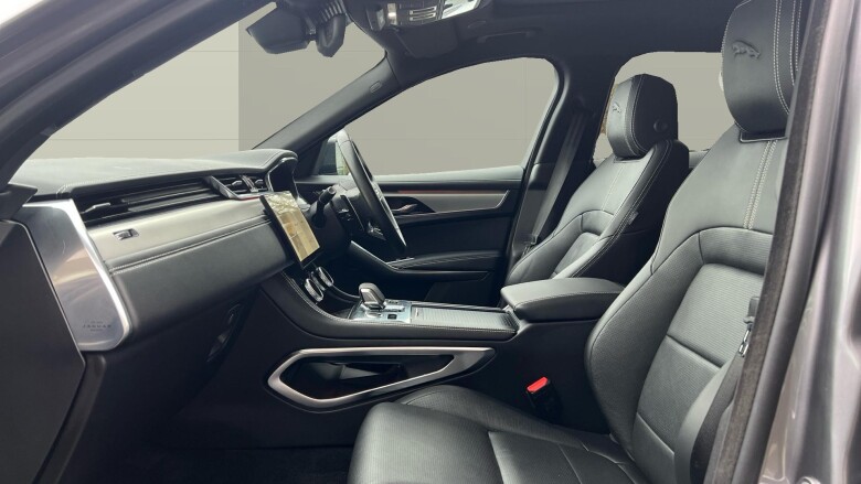 Jaguar F-Pace 2.0 P400e R-Dynamic SE Black 5dr Auto AWD Estate